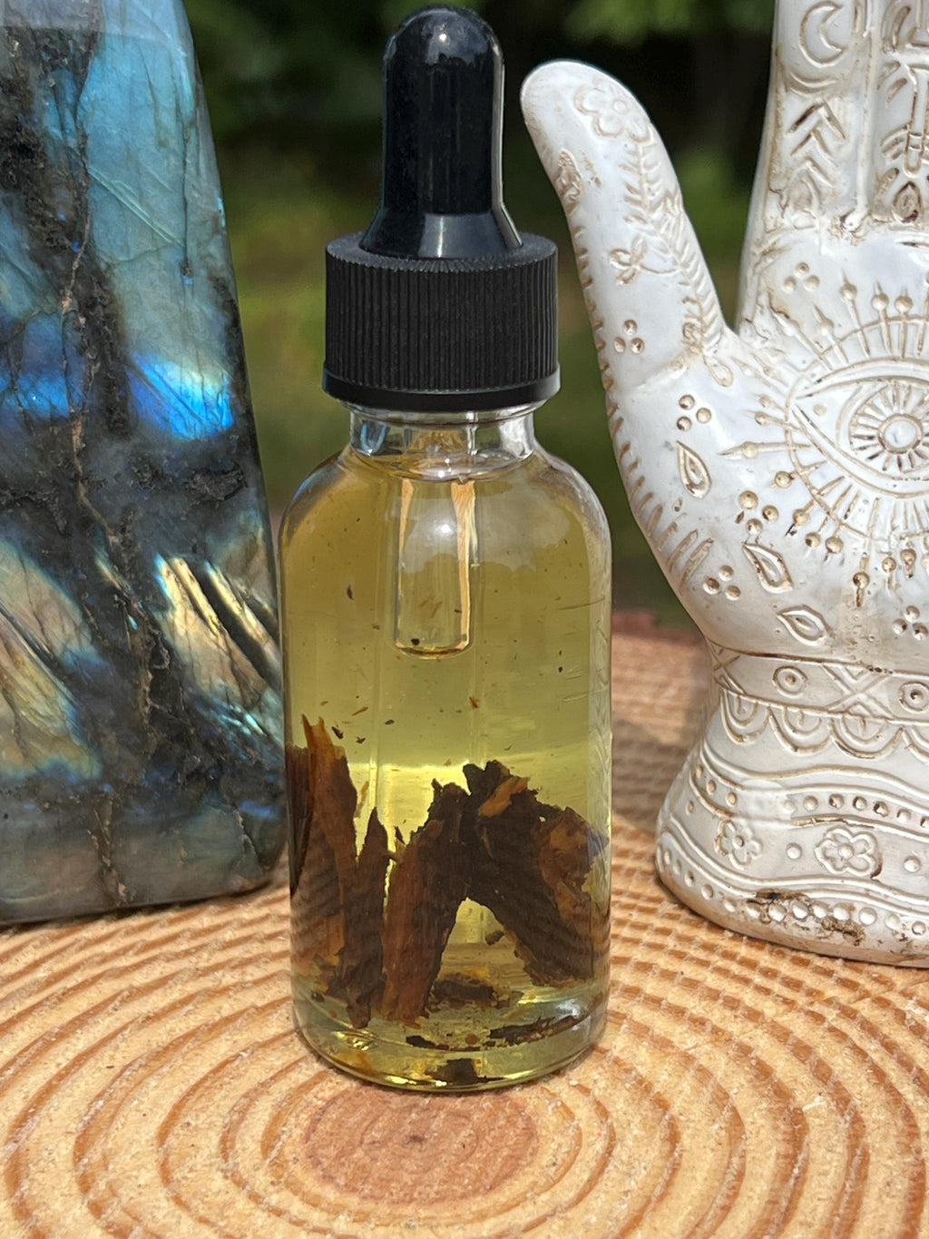 Lightning Struck Wood Oil | Increase Power of Workings Manifestation Protection Transformation Domination Commanding Passion Ritual Spells
